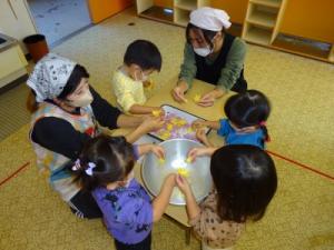 菊の花を散らして